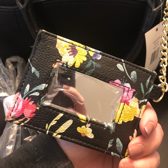 Steve Madden Crossbody - Picture 5 of 8